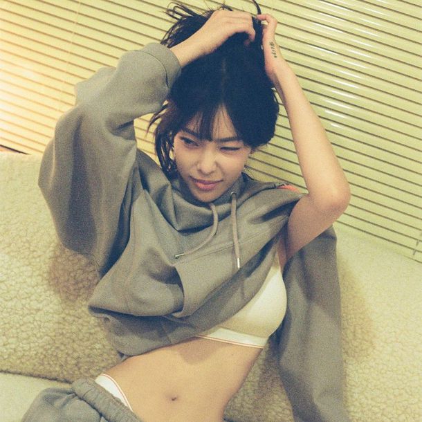 Popular profile image of Heize selected by vote