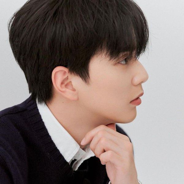 Popular profile image of Yoo Seungho selected by vote