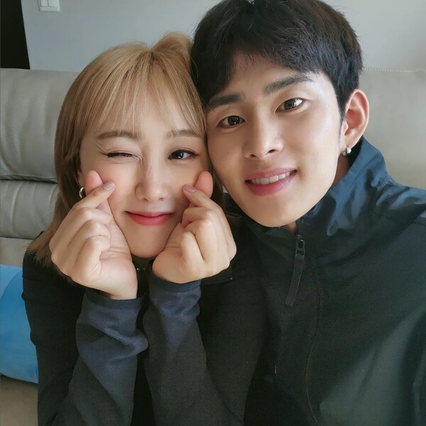 Popular profile photo of Enjoycouple loved by fans