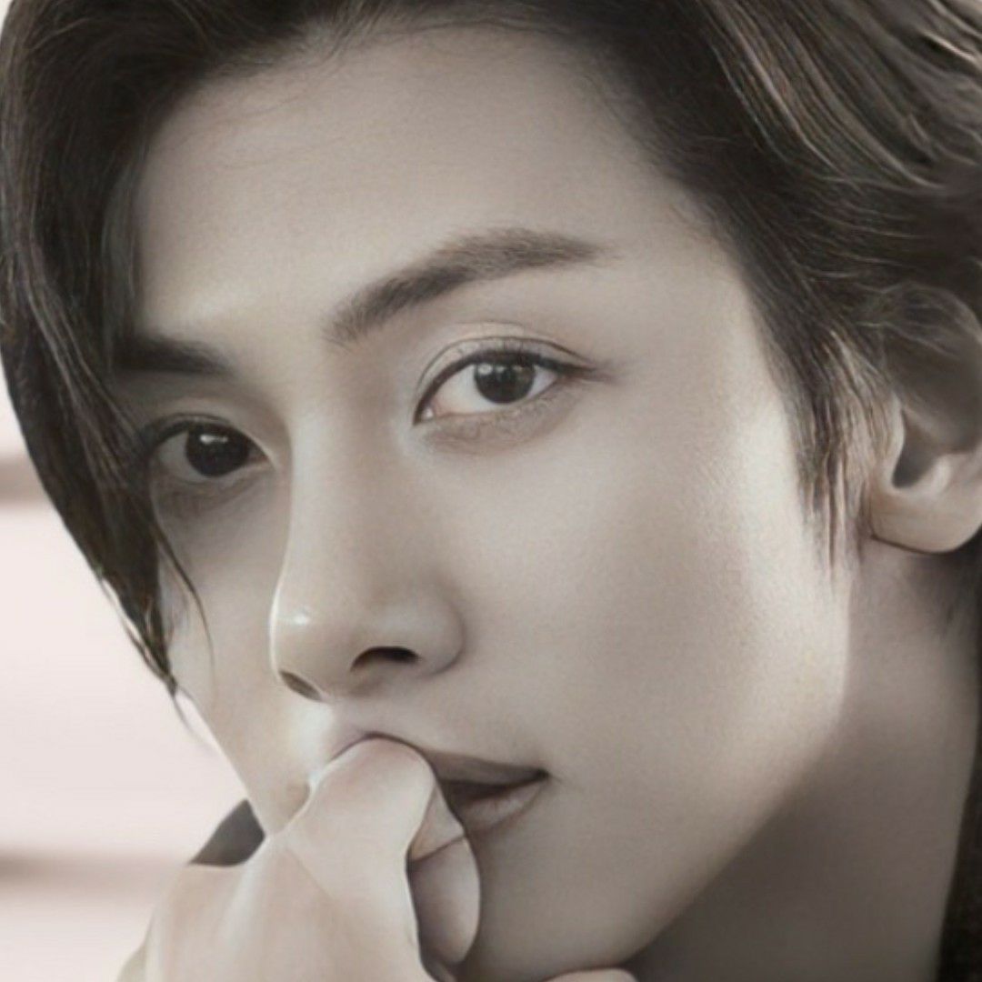 チ・チャンウクの最近の活動ショット