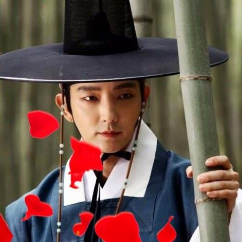 李準基的最新照片