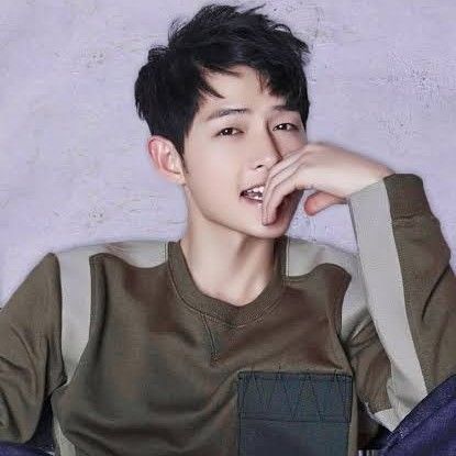 Foto terbaru dari Song Joongki