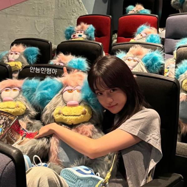 오늘 최애돌셀럽에서 빛나는 노윤서의 대표 사진