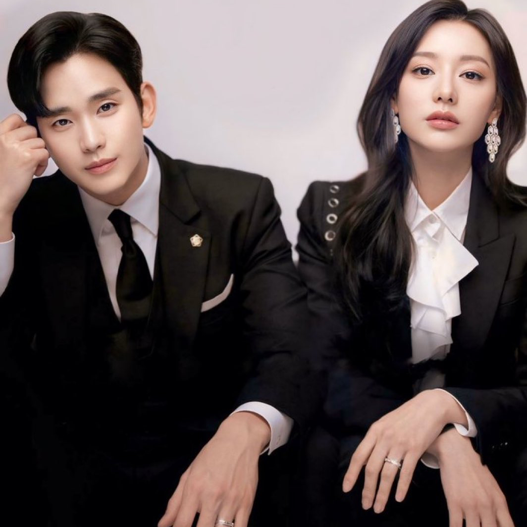 Behind-the-scenes cut of Kim Jiwon