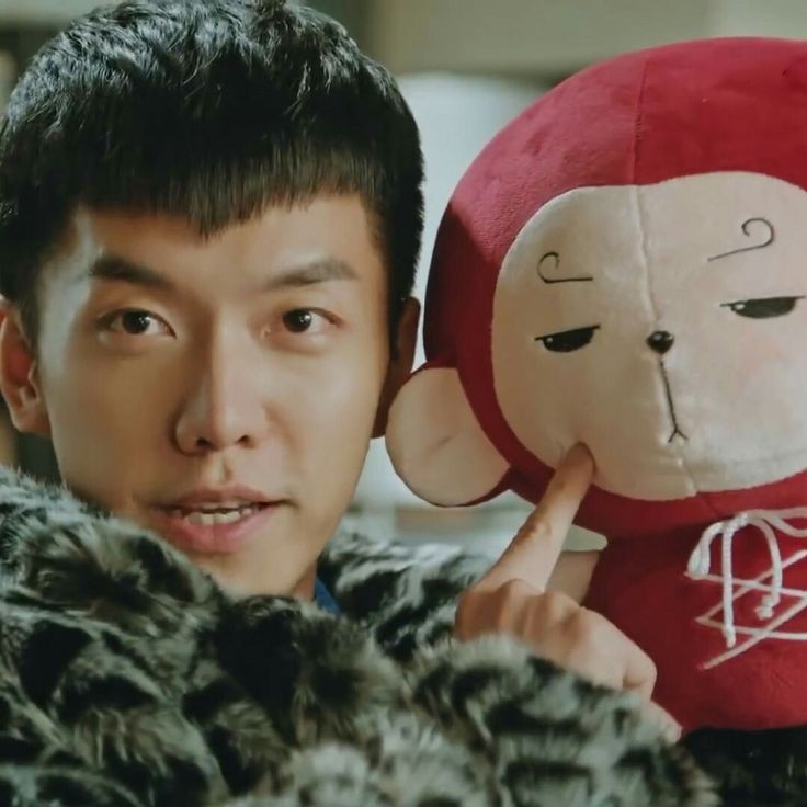 Foto terbaru dari Lee Seunggi