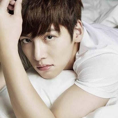 池昌旭的最新照片