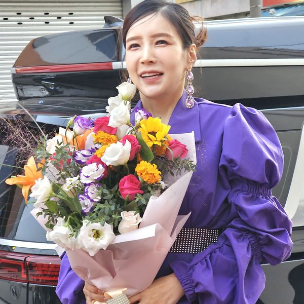 Popular profile photo of Han Bom loved by fans