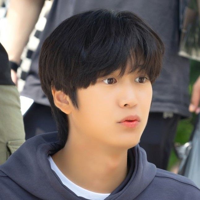Latest photo of Na Inwoo