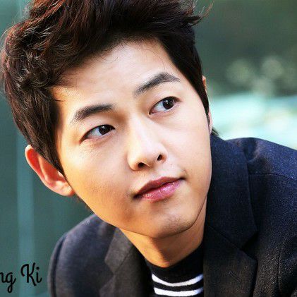 Momen yang diabadikan oleh penggemar Song Joongki