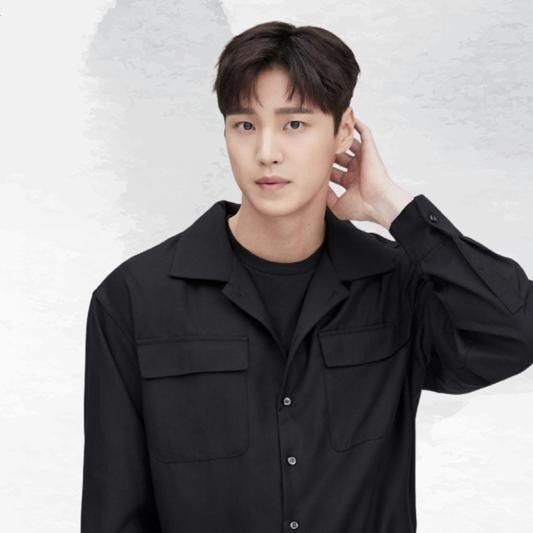 Representative photo of Lee Taehwan showing their charm