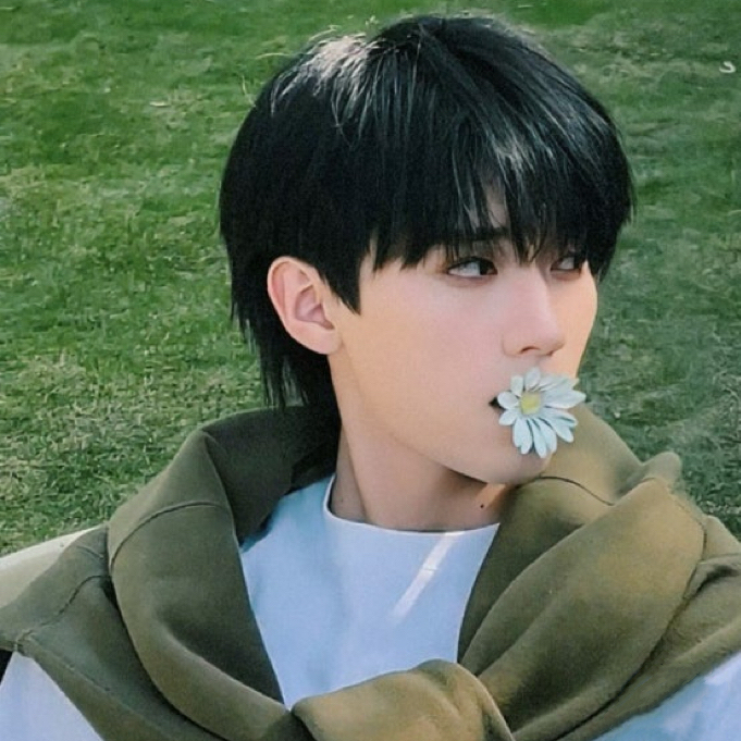 A moment captured by a fan of Zhou Yiran