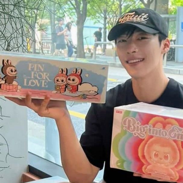Recent activity shot of Woo Dohwan
