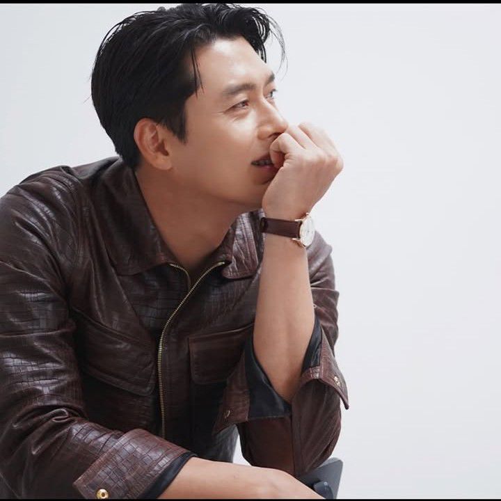 현빈의 최신 사진