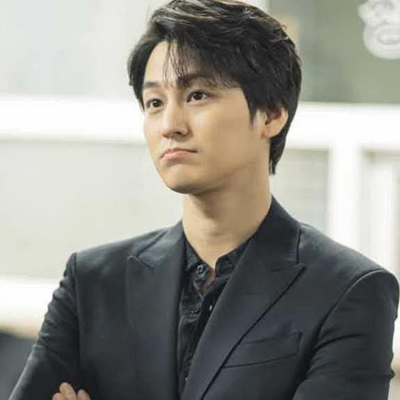 Recent activity shot of Kim Bum