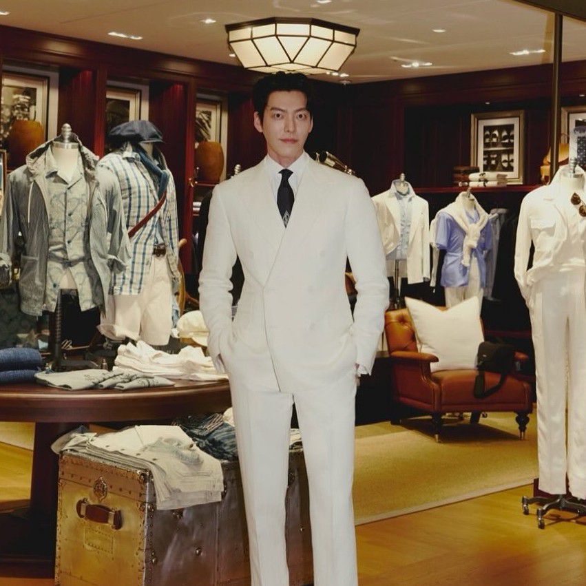 Recent activity shot of Kim Woobin