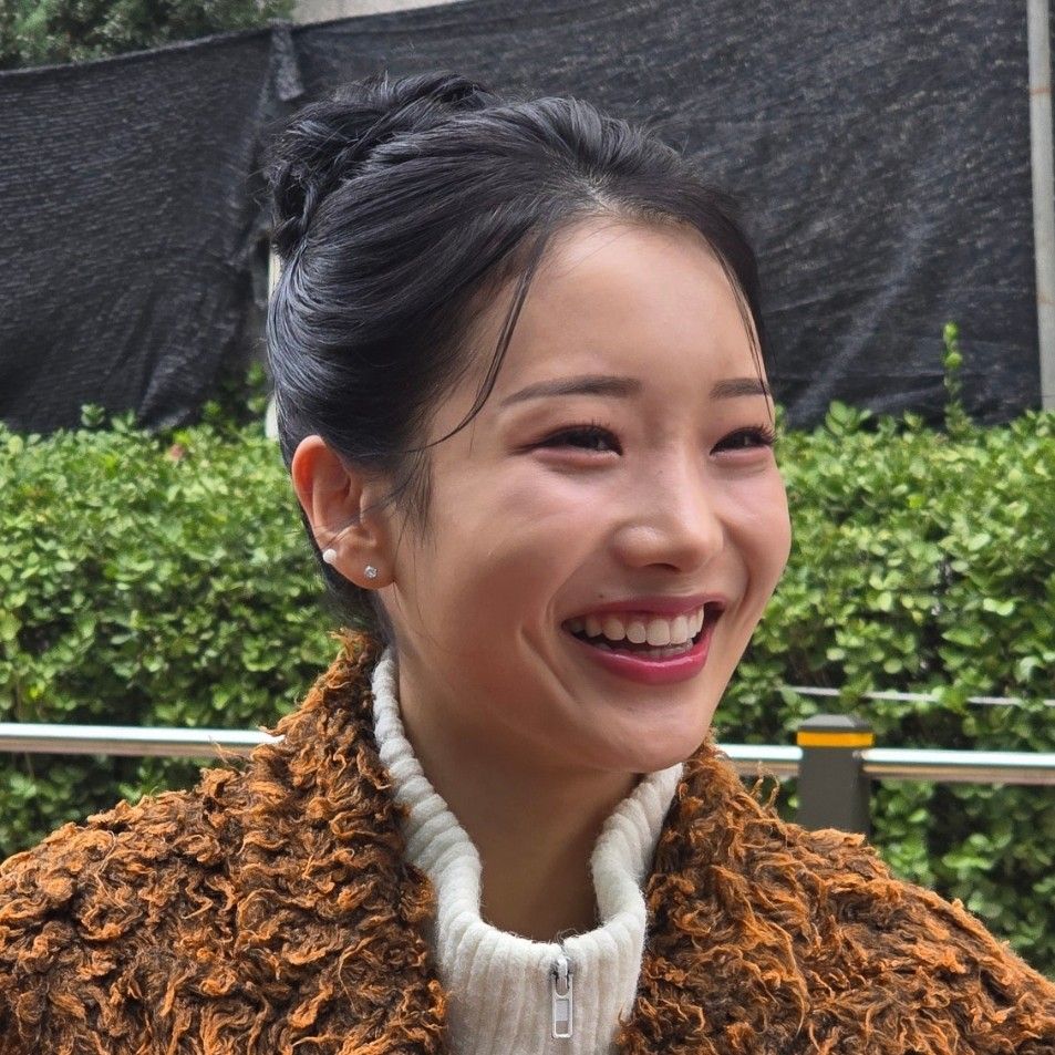 A moment captured by a fan of Kim Soyeon (2004)