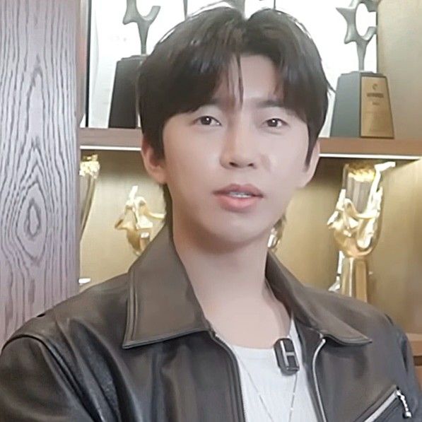 임영웅의 비하인드 컷