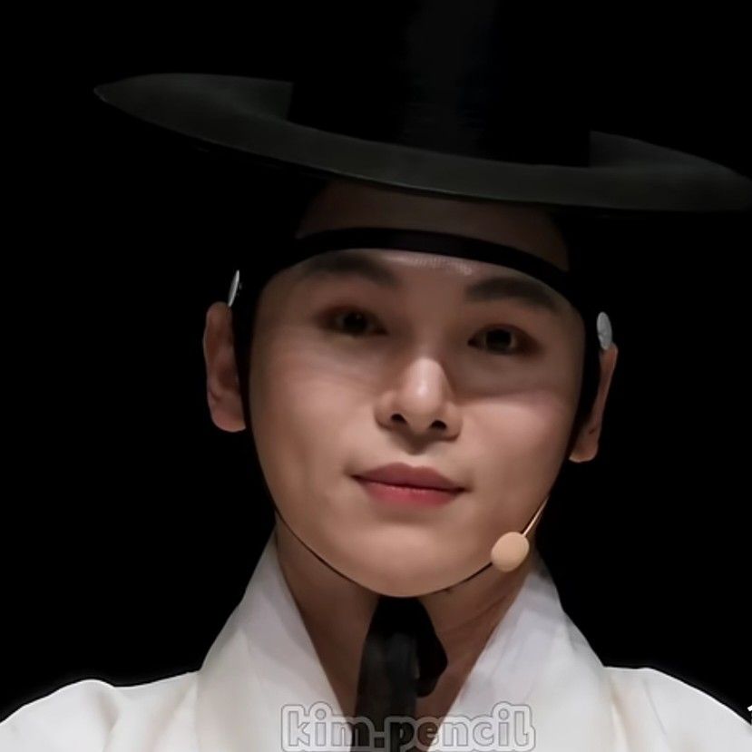 A moment captured by a fan of Kim Junsu (1991)