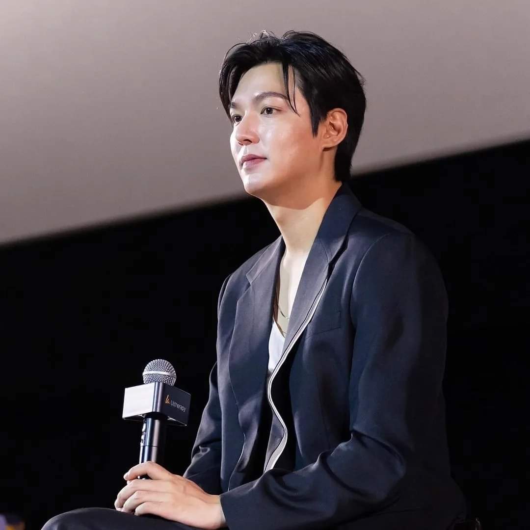 Recent activity shot of Lee Minho