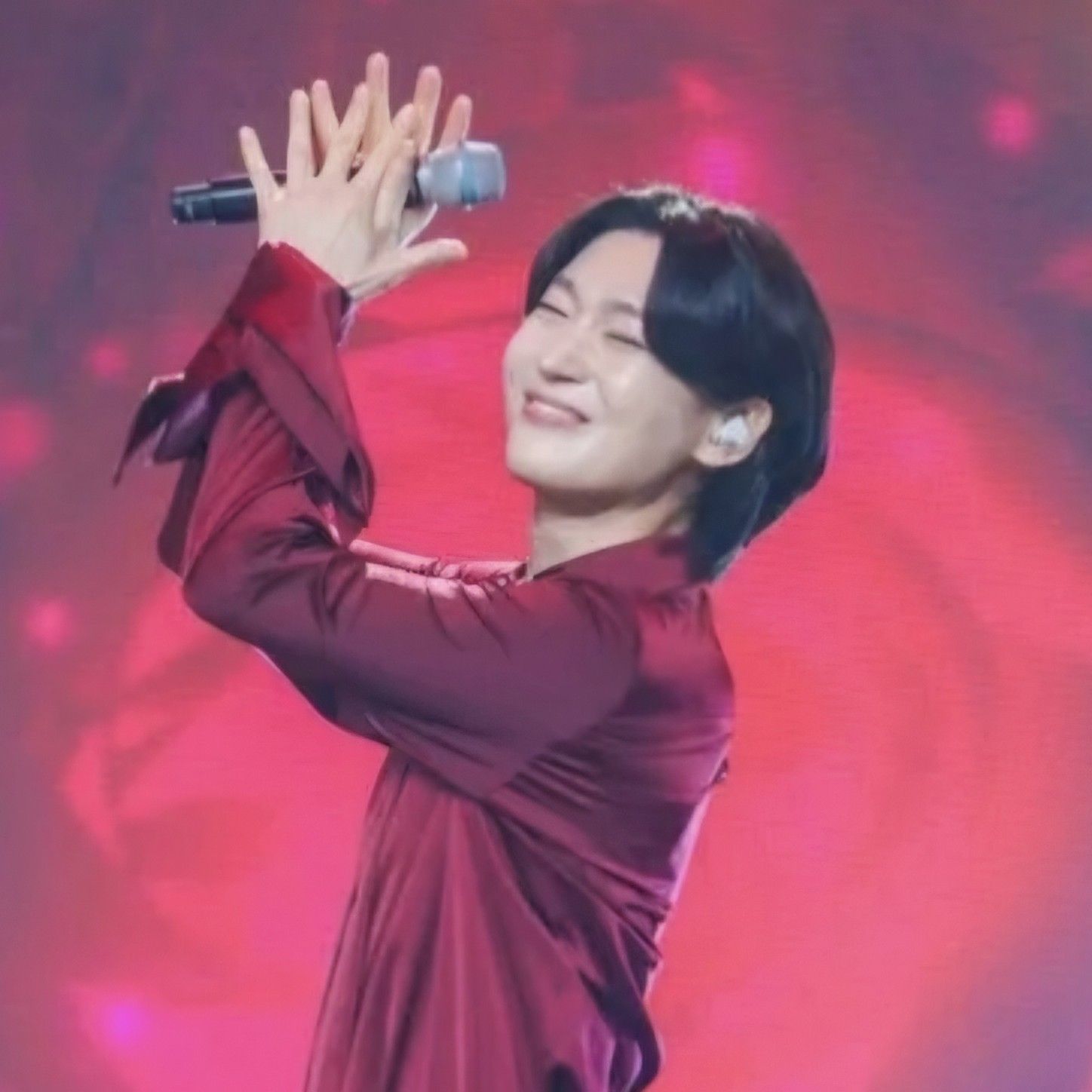 A moment captured by a fan of Kim Yongbin