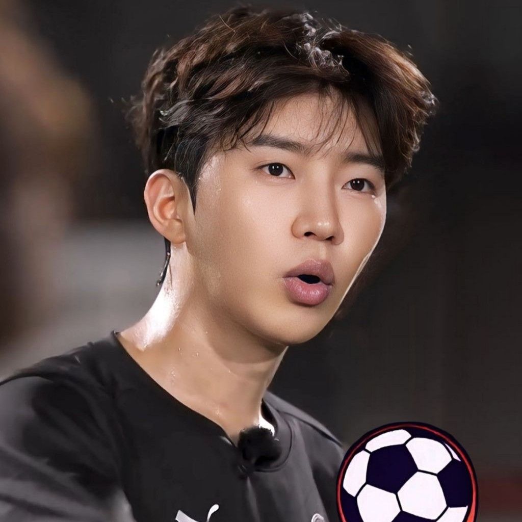 Momen yang diabadikan oleh penggemar Lim Youngwoong