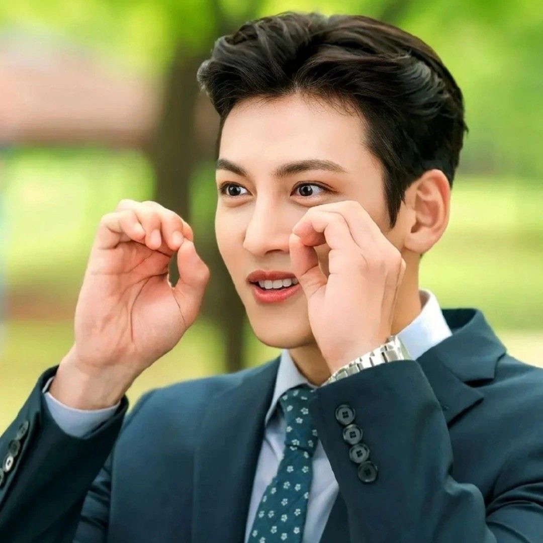 A moment captured by a fan of Ji Changwook