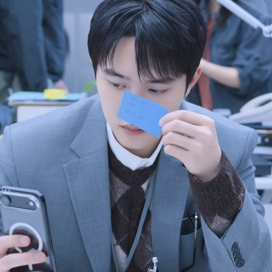 Foto kegiatan terbaru dari Doh Kyungsoo (D.O.)