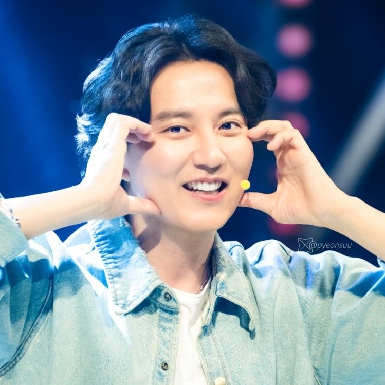 A moment captured by a fan of Kim Namgil