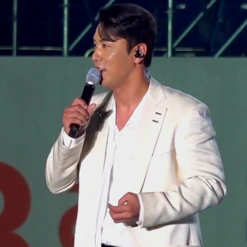 Latest photo of Jang Minho