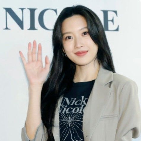 Recent activity shot of Mun Kayoung
