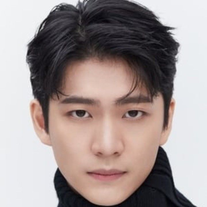 Behind-the-scenes cut of Kang Taeoh