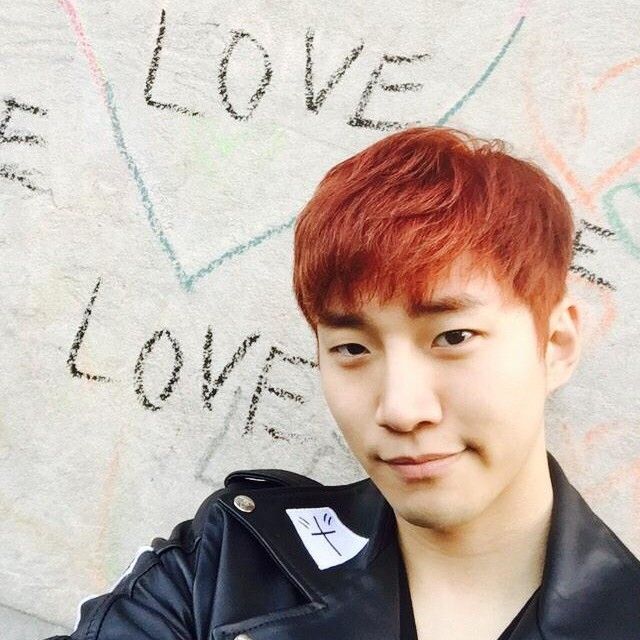 李俊昊的最新照片