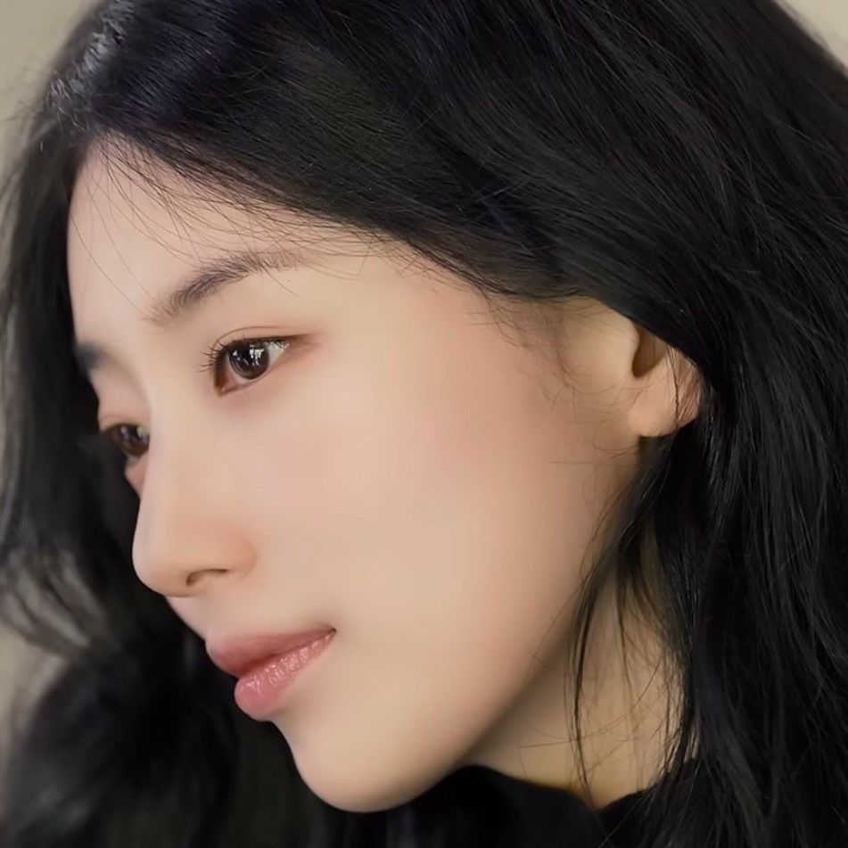 裴秀智的最新照片