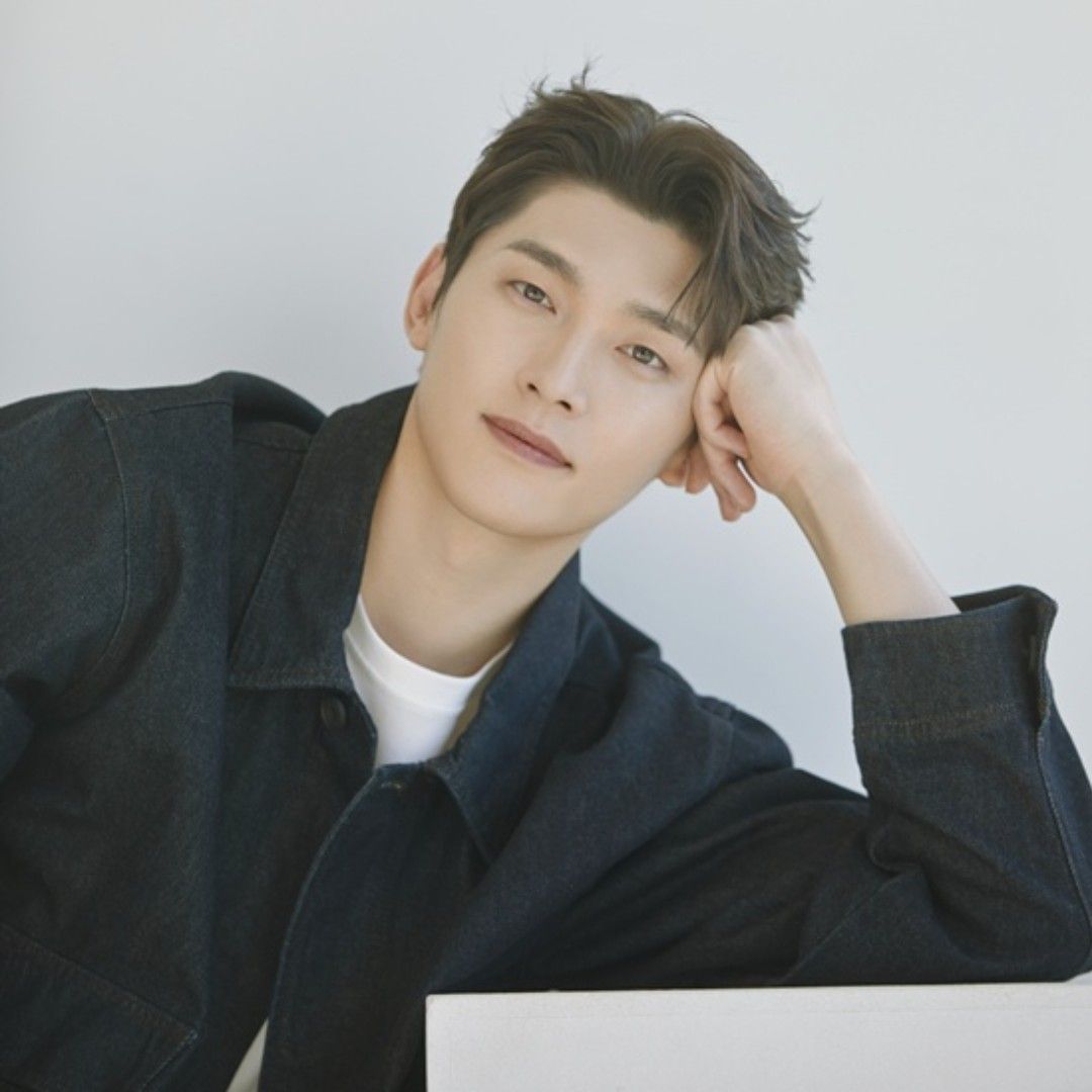 Latest photo of Jeon Jonghyeok