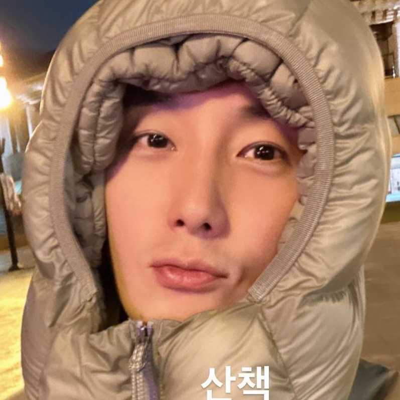 A moment captured by a fan of Jung Ilwoo