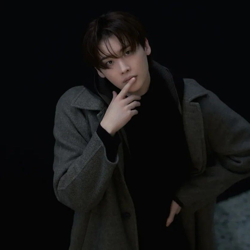 李鍾碩的近期活動照