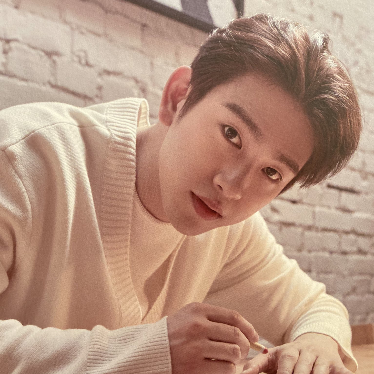 Recent activity shot of Park Jinyoung