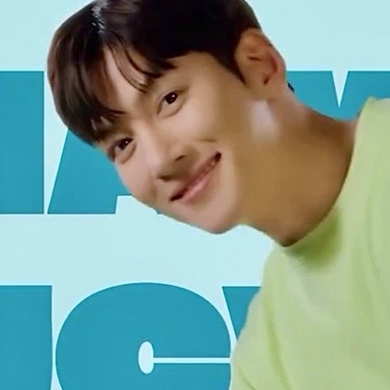 A moment captured by a fan of Ji Changwook