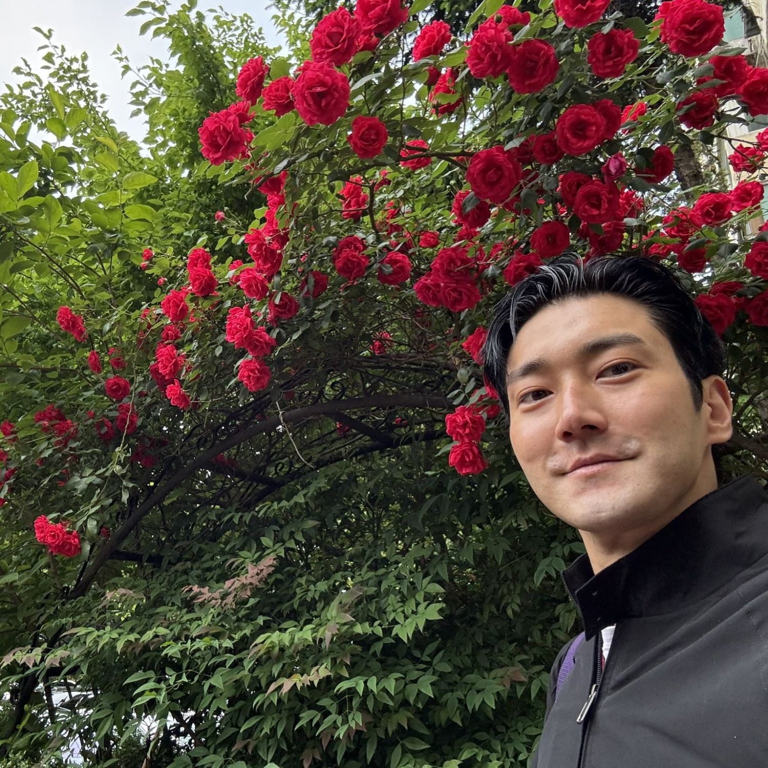 Behind-the-scenes cut of Choi Siwon