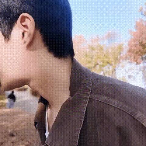 Behind-the-scenes cut of Kim Seonho