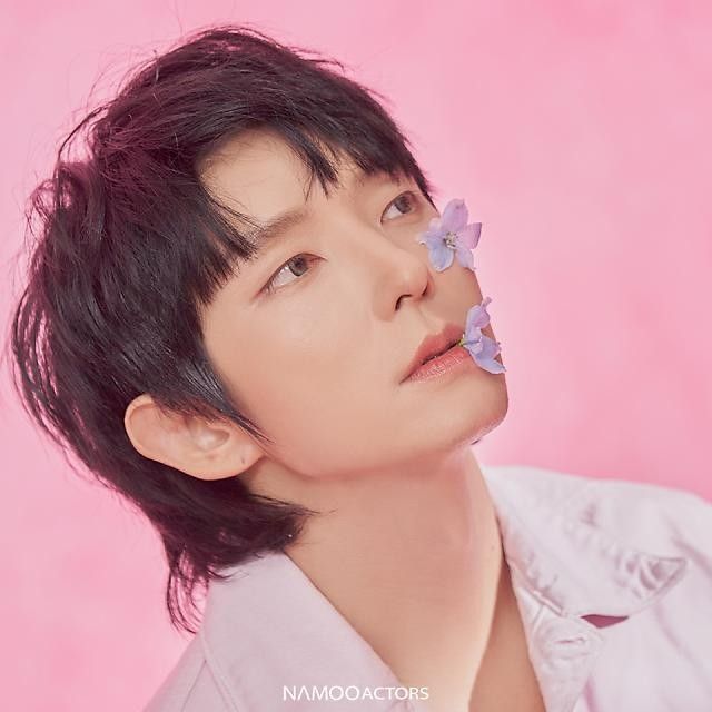 Recent activity shot of Lee Joongi