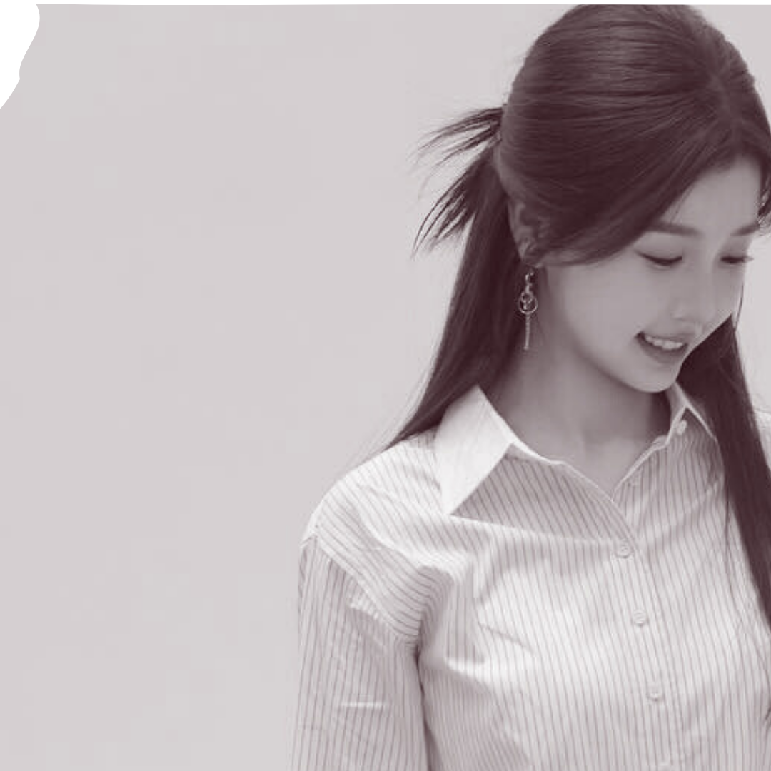 Latest photo of Esther Yu