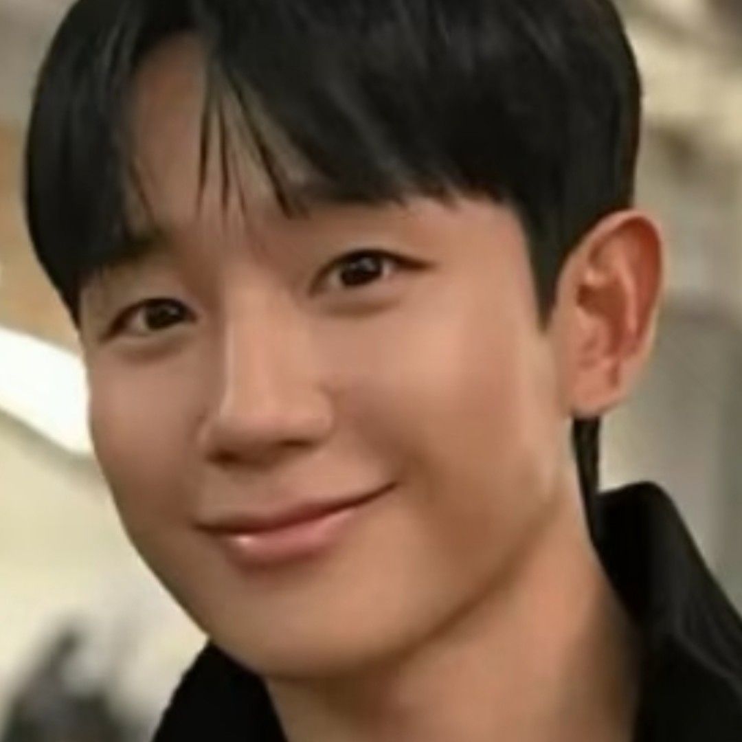 A moment captured by a fan of Jung Haein