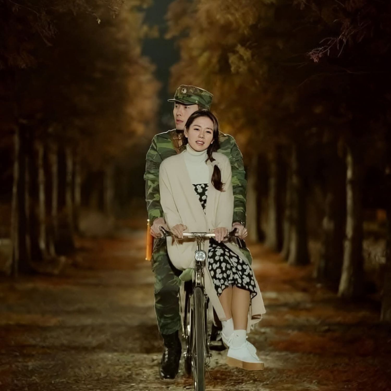 Cuplikan di balik layar dari Son Yejin