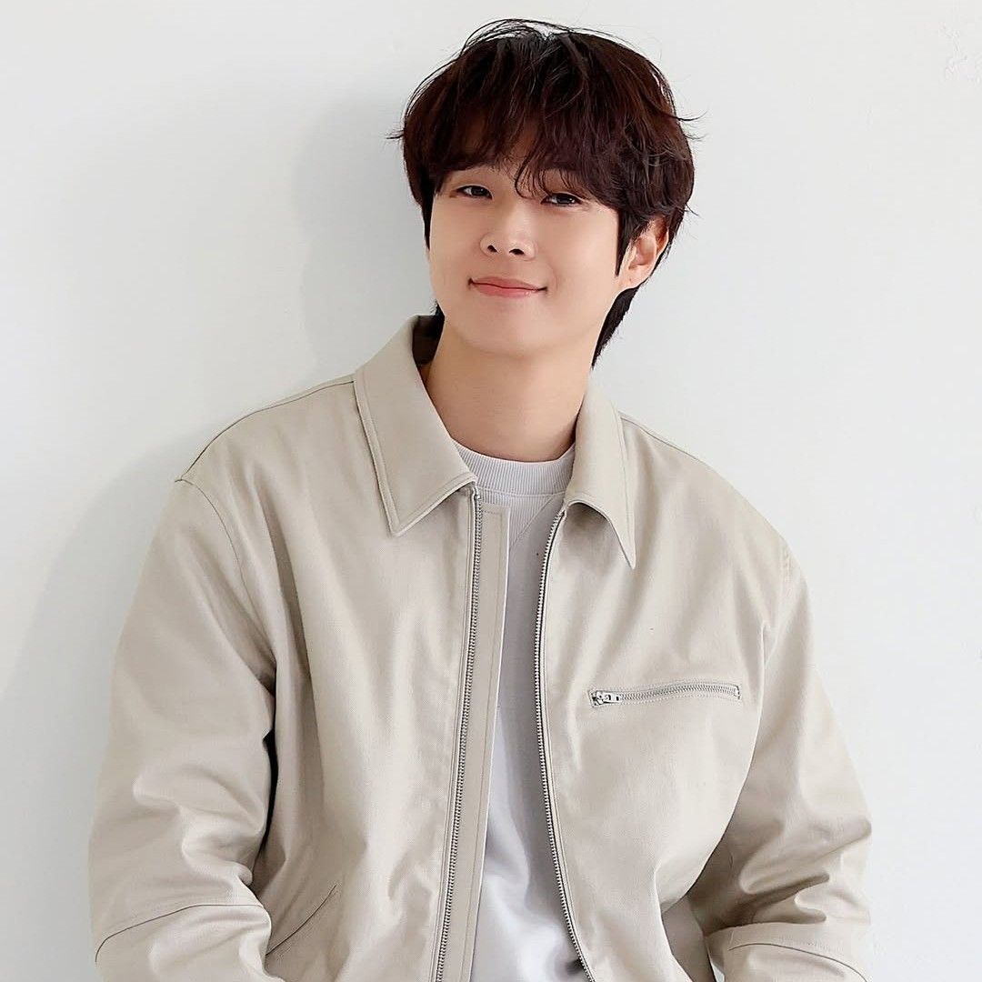 Latest photo of Choi Wooshik