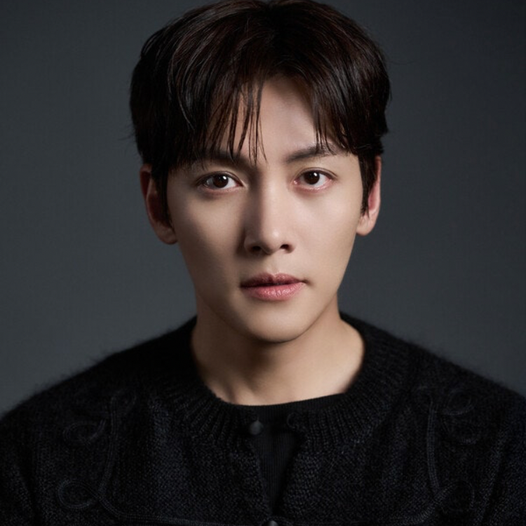 チ・チャンウクの最近の活動ショット