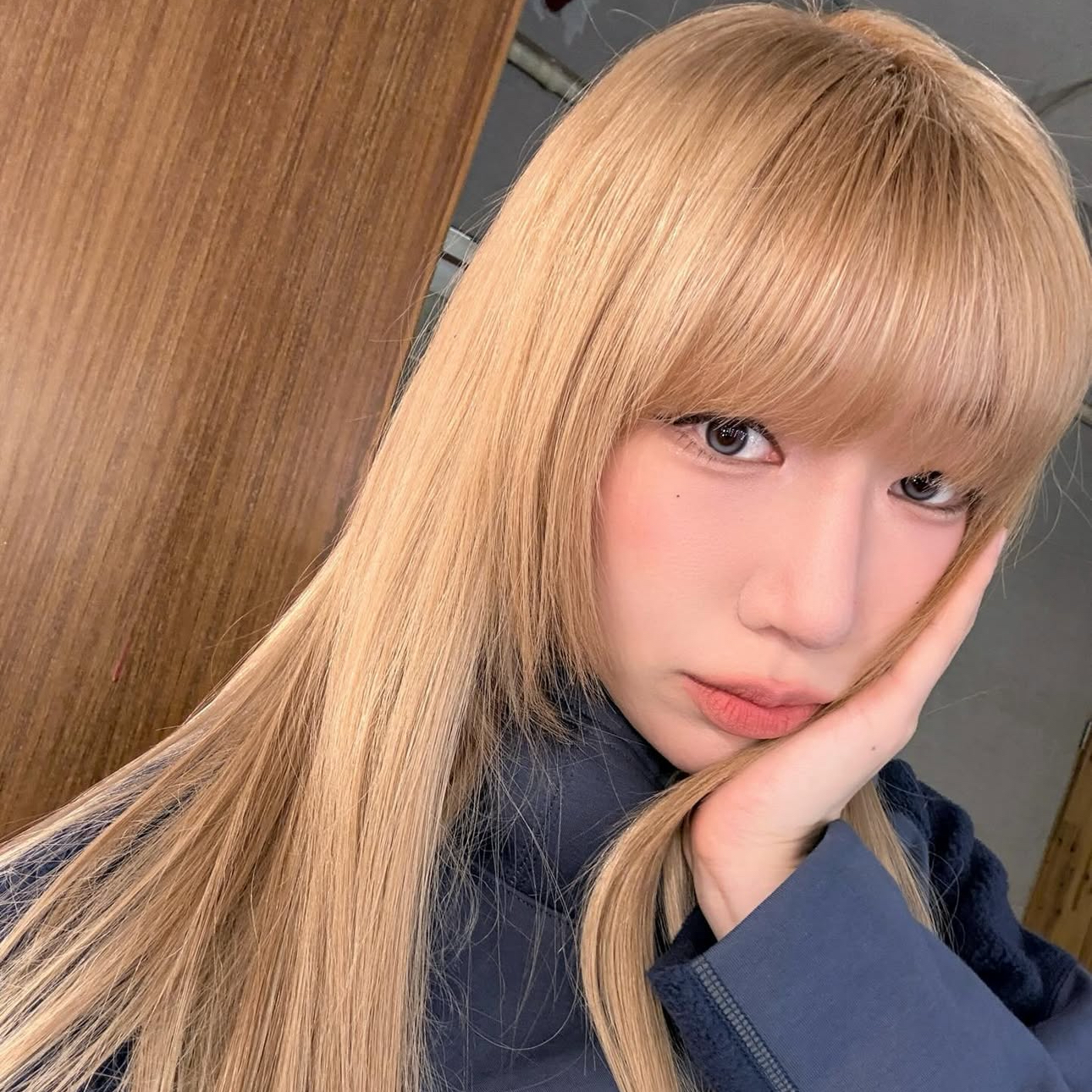 A moment captured by a fan of BADA