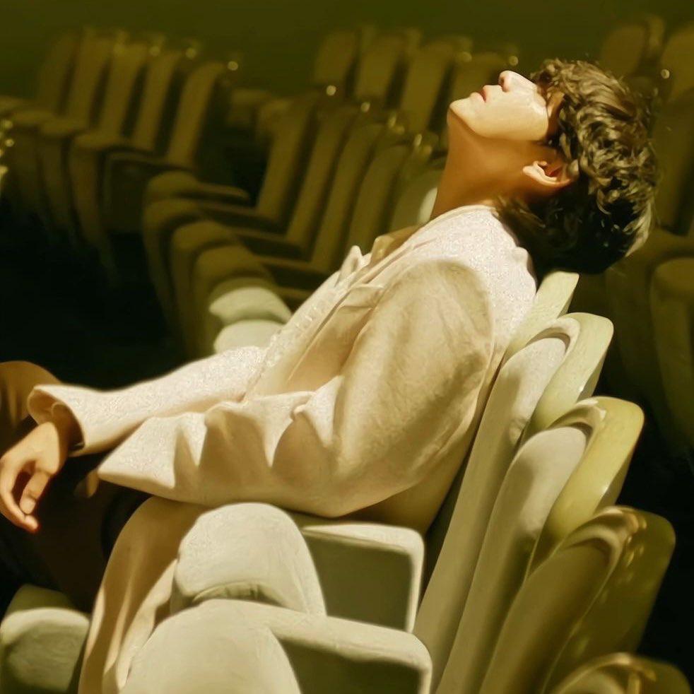 Recent activity shot of Kim Taehyung (V)