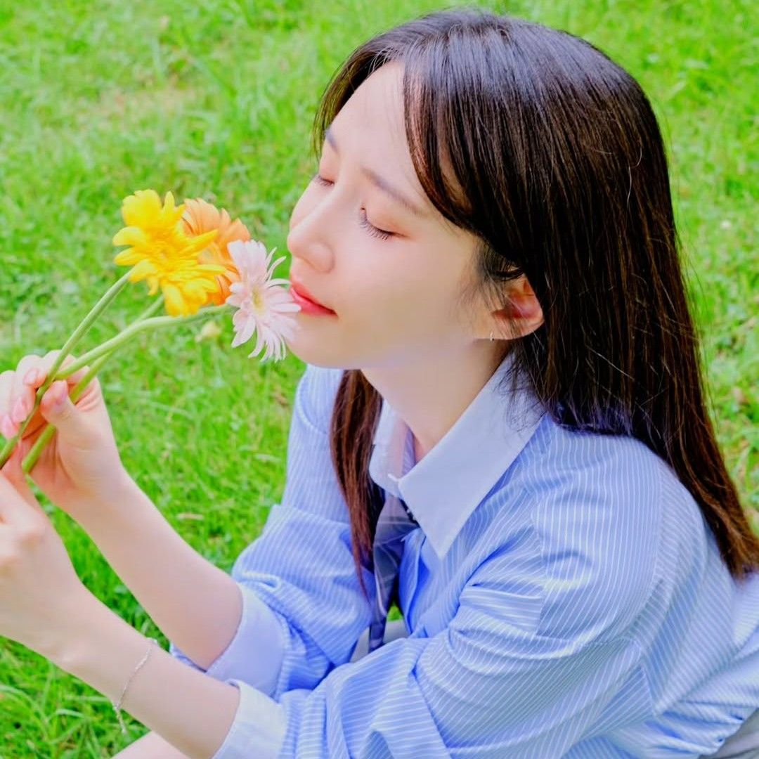 Latest photo of Park Eunbin