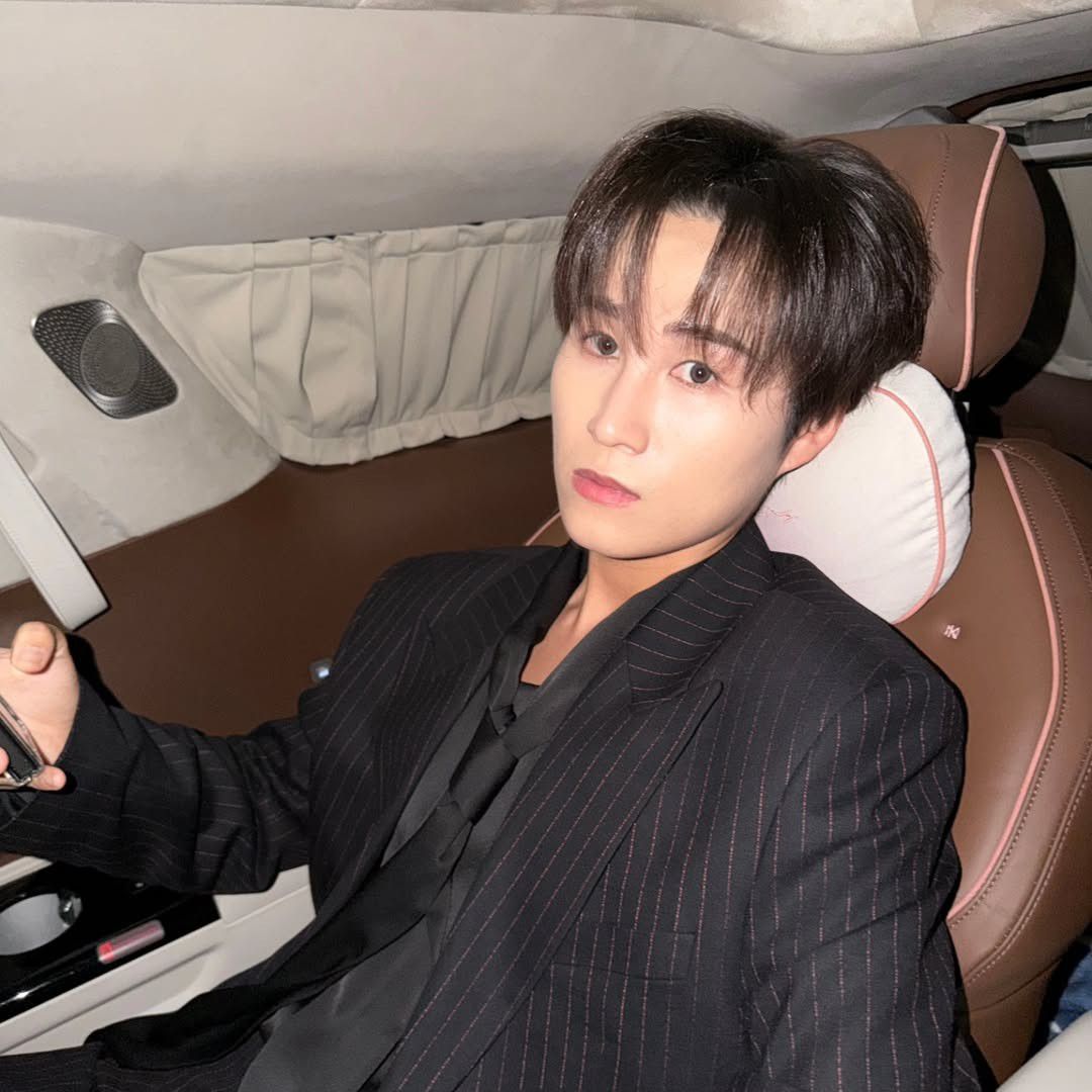 粉丝拍下的金熙栽瞬间